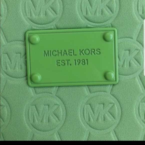 Michael Kors crossbody - Picture 3 of 4